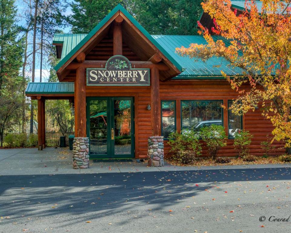 North Forty Resort 컬럼비아 폴스 외부 사진