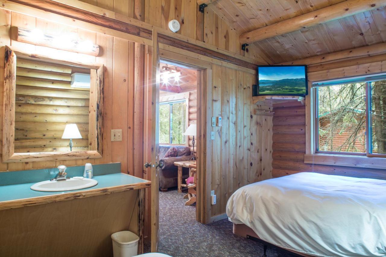 North Forty Resort 컬럼비아 폴스 외부 사진