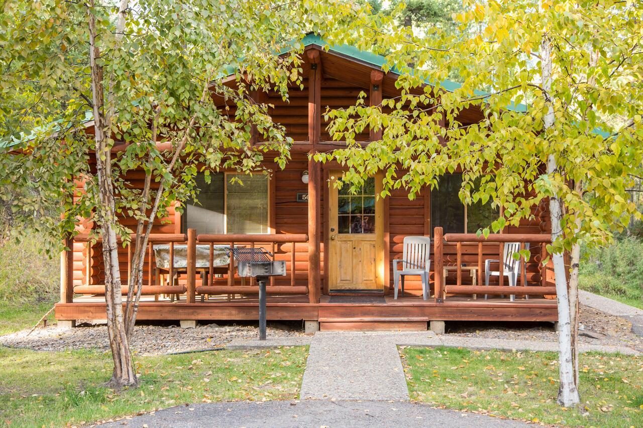 North Forty Resort 컬럼비아 폴스 외부 사진